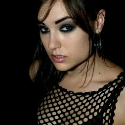 Sasha Grey に 'Kink' KINKクラシック2/20。カウントダウンを再開！ (サムネイル 13)