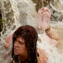 サーシャモネ に サーシャモネ (写真 5) サーシャモネ に 'Kink' サーシャモネ (サムネイル 5)