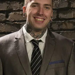 Savannah Fox に 彼らの記念日のCuckold (写真 3) Savannah Fox に 'Kink' 彼らの記念日のCuckold (サムネイル 3)