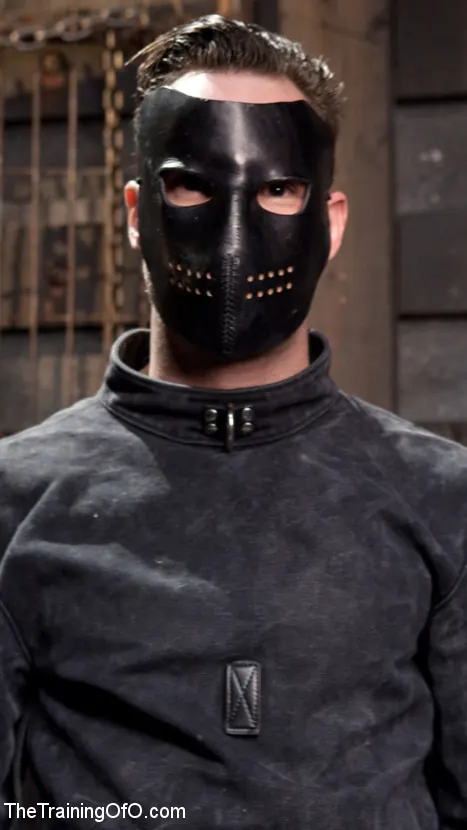 Kink 'Esclava de doble penetración con gran culo y chorros, Savannah Fox' protagonizando Savannah Fox (foto 14)