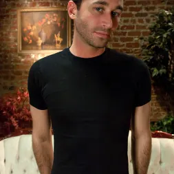 Sensi Pearl in The Surprise Date (Photo 13) Sensi Pearl in 'Kink' The Surprise Date (Thumbnail 13)