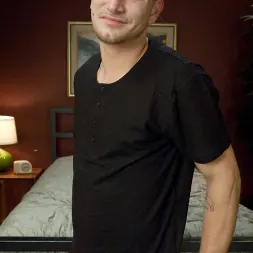 Serena Ali に 'Kink' パブリックスクワットフェスト！大きなおっぱい、ラウンドの尻は社会的に屈辱！ (サムネイル 2)