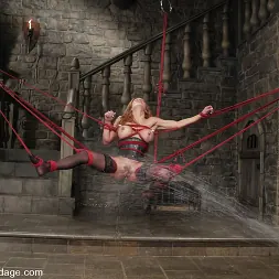 Shannon Kelly en 'Kink' Shannon Kelly (Miniatura 13)