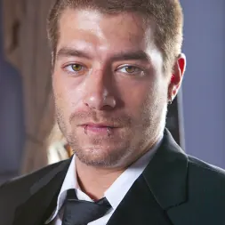 Simone Sonay に 'Kink' 制御の喪失 (サムネイル 10)