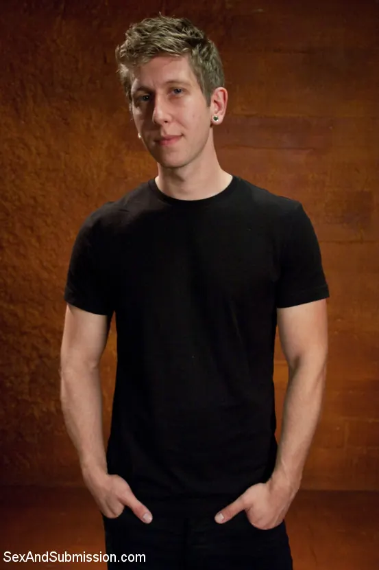 Kink '残忍なセックスファンタジー告白' 主演 Skin Diamond (写真 1)