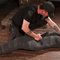 Skin Diamond に 'Kink' ペントハウスペット、スキンダイヤモンド、激しいボンデージで (サムネイル 17)