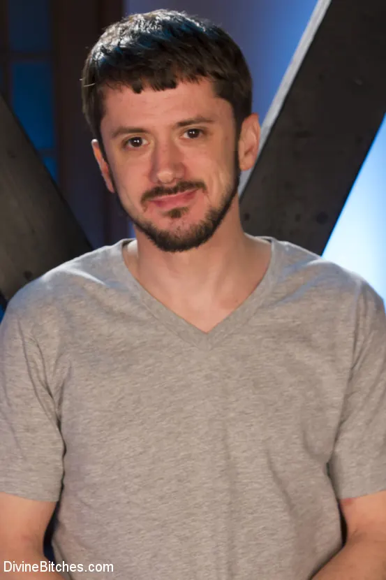 Kink 'Dos días en el cielo: Parte 2' protagonizando Slave Fluffy (foto 1)