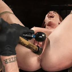 Sophia Locke に 'Kink' タイトなボンデージにふしだらな女を合わせる:ソフィア・ロック (サムネイル 26)