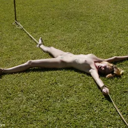 Star en Cabo: pesadilla de fin de semana parte 2 (foto 4) Star en 'Kink' Cabo: pesadilla de fin de semana parte 2 (Miniatura 4)