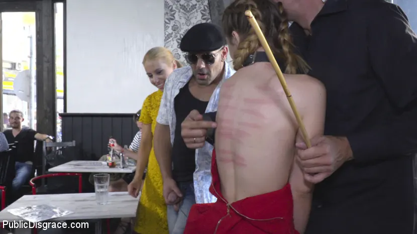 Kink 'Loves Getting Fucked In Public' protagonizando Stella Cox (foto 20)