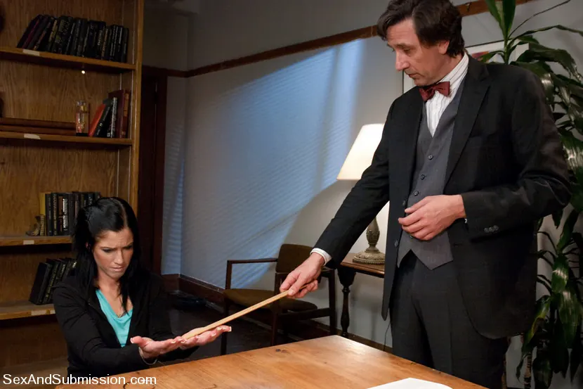 Kink 'Examen final' protagonizando Tricia Oaks (foto 24)