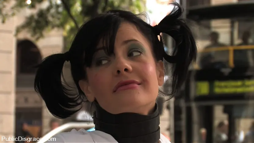 Aliz in 'The Dog Walk' from 'Kink' (Photo 4) Kink 'The Dog Walk' starring Aliz (Photo 4)