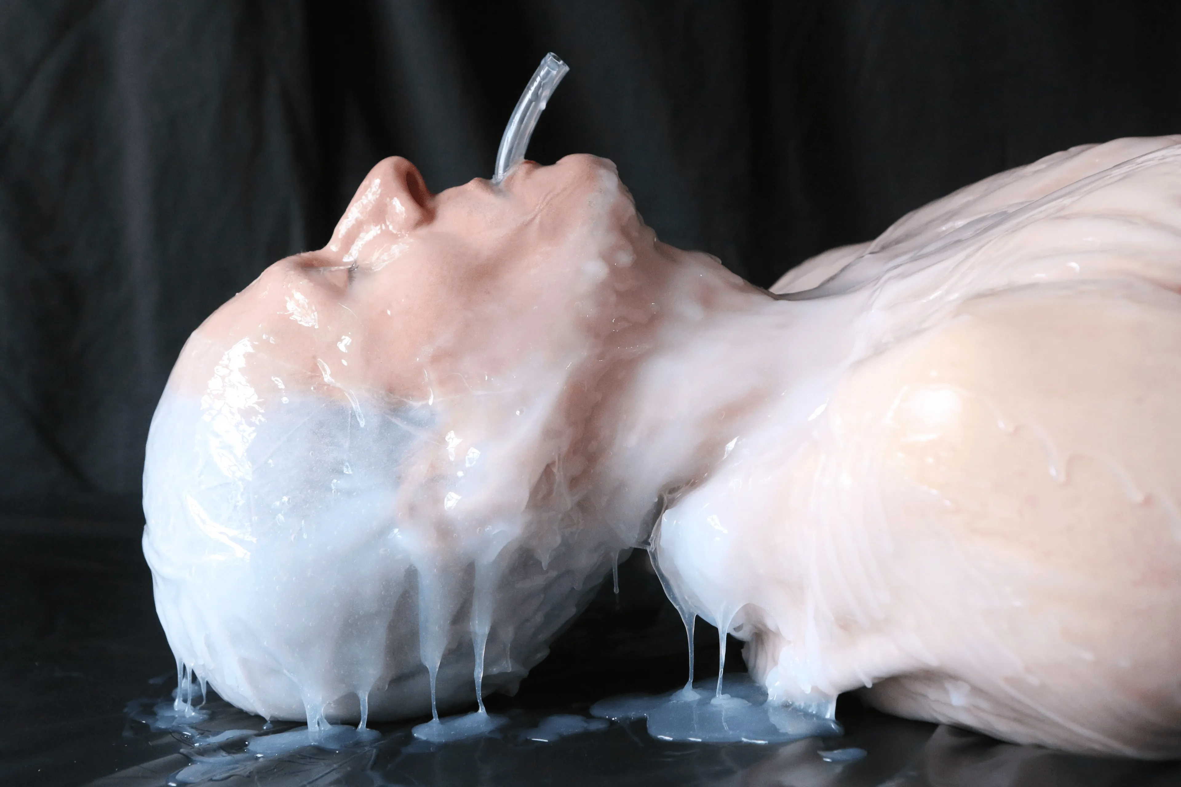 Kink 'Revestimiento de silicona: segunda parte' protagonizando Strange Hobbies (foto 5)