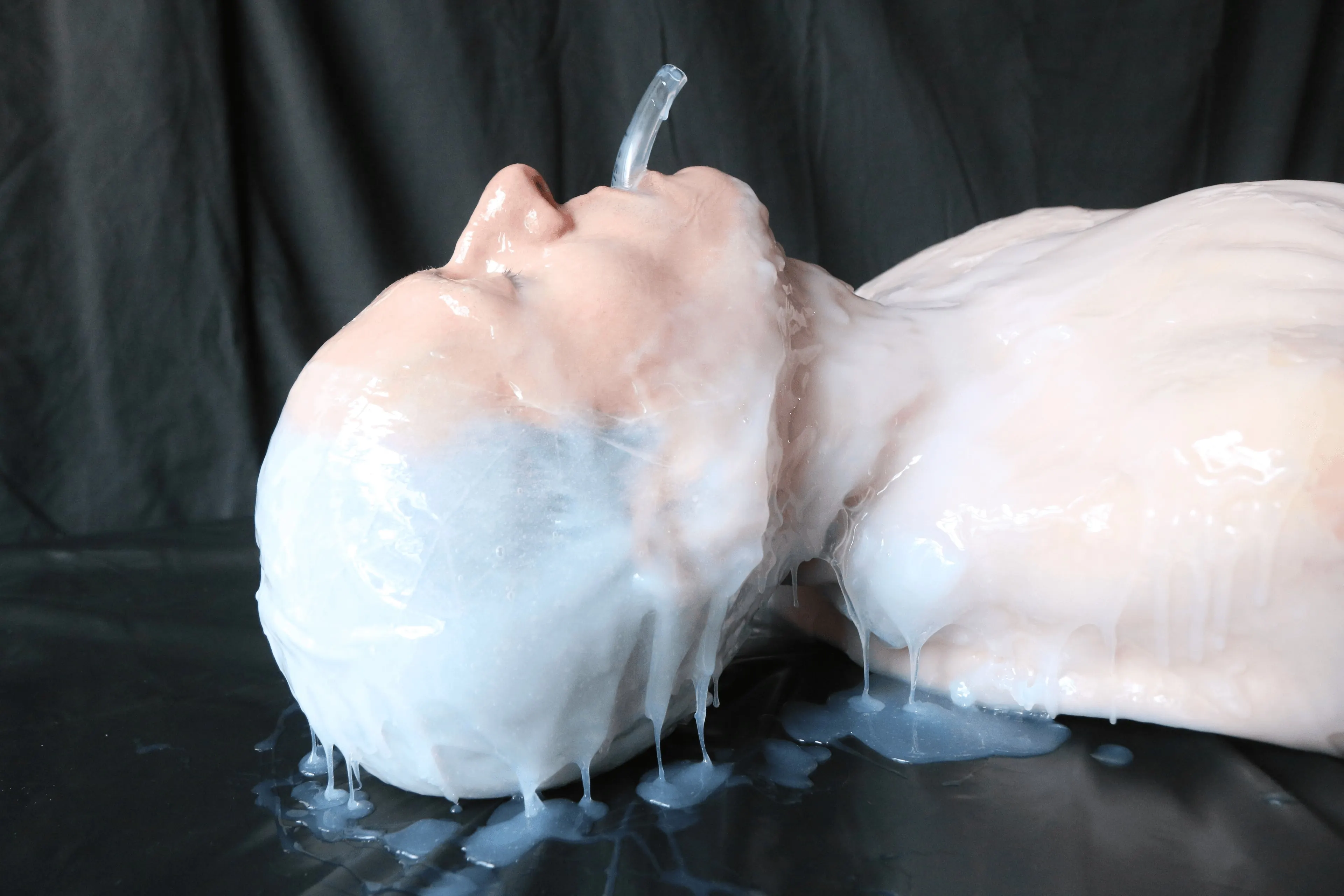 Kink 'Revestimiento de silicona: segunda parte' protagonizando Strange Hobbies (foto 7)