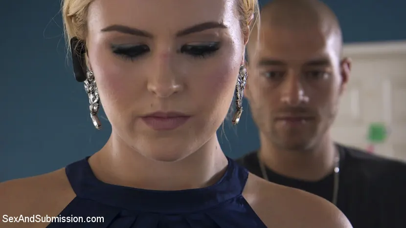 Kink 'El desalojo' protagonizando Summer Day (foto 11)