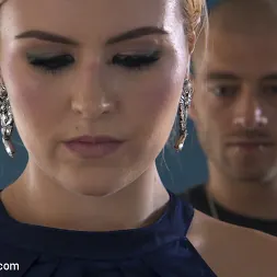 Summer Day en El desalojo (foto 11) Summer Day en 'Kink' El desalojo (Miniatura 11)