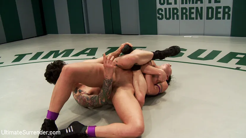 Kink 'Sexy, en forma y hábil. Partido de semifinales de peso ligero.' protagonizando Syd Blakovich (foto 5)