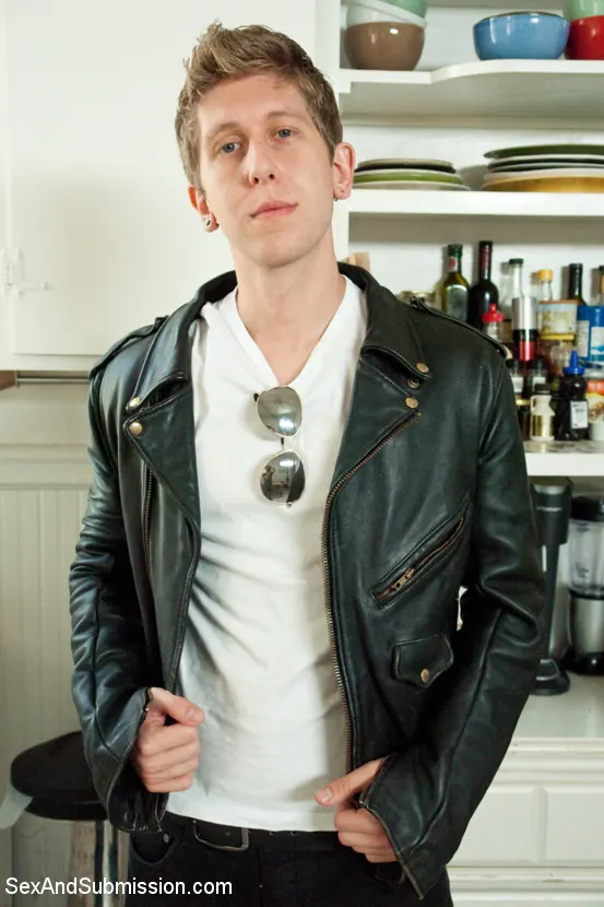 Kink 'A Motherless Son' starring Syren de Mer (Photo 8)