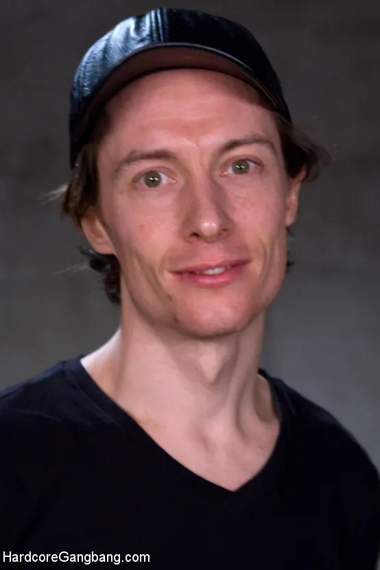 Kink 'Nympho MILF begs for ultimate AUTHENTIC rough experience!' starring Syren de Mer (Photo 19)