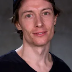 Syren de Mer in 'Kink' Nympho MILF begs for ultimate AUTHENTIC rough experience! (Thumbnail 19)