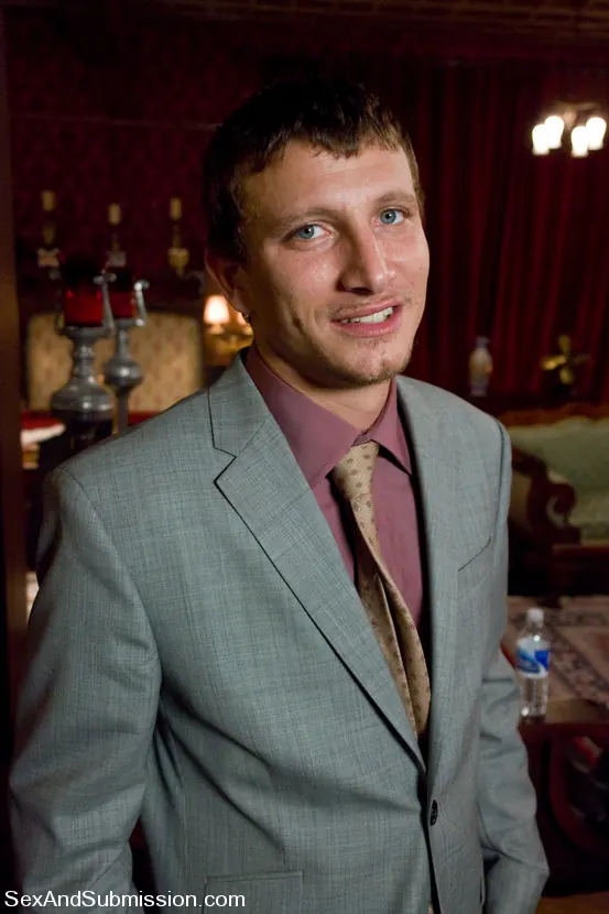 Kink 'The Sacrifice' starring Tara Lynn Foxx (Photo 1)