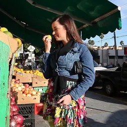 Taylor Vixen に Taylor VixenのWhipped Ass Girlの月のティーザー! (写真 3) Taylor Vixen に 'Kink' Taylor VixenのWhipped Ass Girlの月のティーザー! (サムネイル 3)