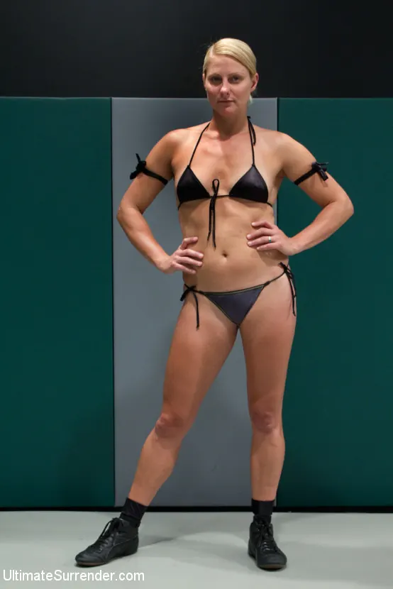 Kink 'Partido de cuartos de final: 8.º clasificado vs. 4.º clasificado' protagonizando Tia Ling (foto 9)