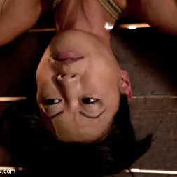 Tia Ling に 'Kink' ティアリンのトレーニング、3日目 (サムネイル 5)