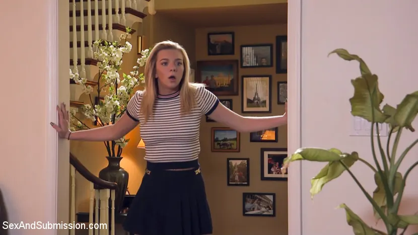 Kink 'ママの卑劣な犠牲' 主演 Tiffany Watson (写真 4)