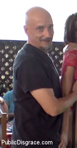 Tina Kay en 'La nena de Budapest es atada y brutalizada' from 'Kink' (foto 18) Kink 'La nena de Budapest es atada y brutalizada' protagonizando Tina Kay (foto 18)