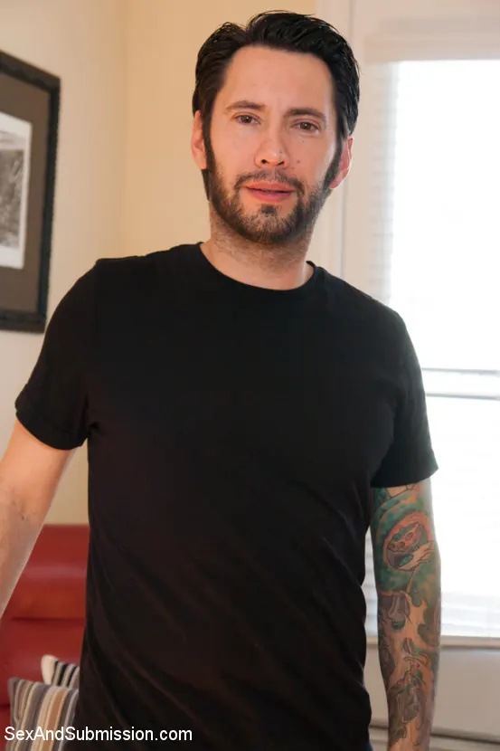 Kink 'Un acuerdo confidencial' protagonizando Danielle Delaunay (foto 16)