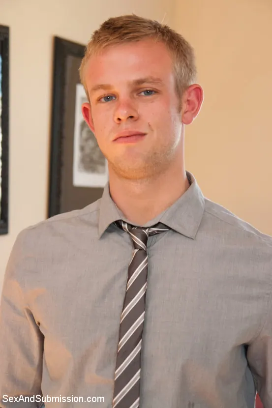 Kink 'Un acuerdo confidencial' protagonizando Danielle Delaunay (foto 17)