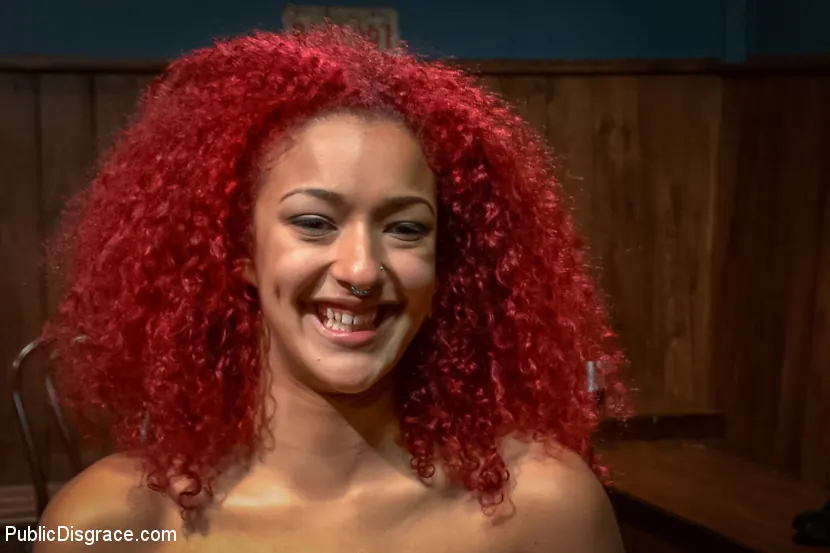 Kink '医療遊びのためのフェチと熱い若いスクワット' 主演 Daisy Ducati (写真 13)