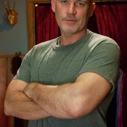 Tricia Oaks en 'Kink' Pelea de perras (Miniatura 22)