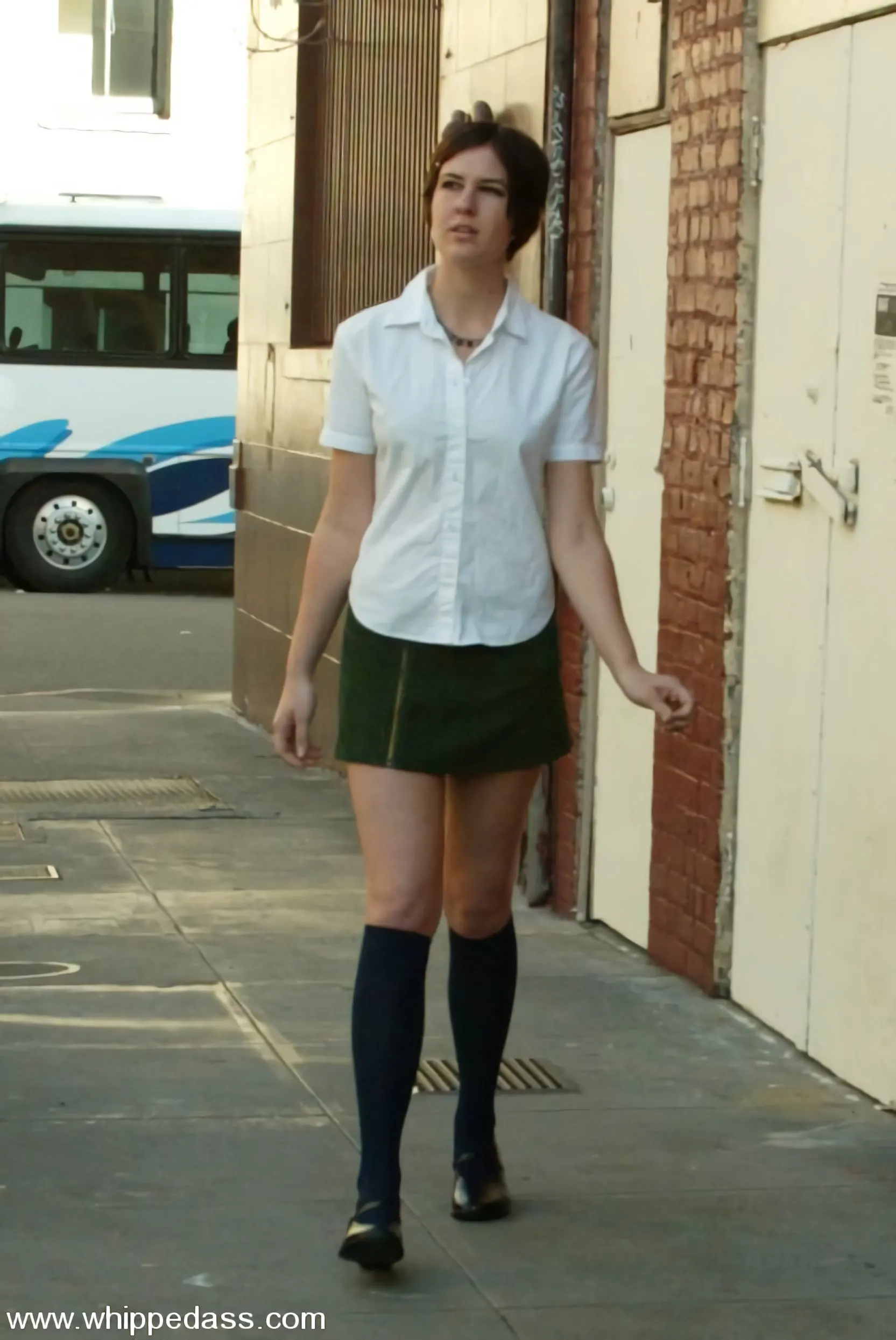 Kink 'trixie kitten, Audrey Leigh and Sonya' starring trixie kitten (Photo 1)