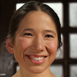 Vai in 'Kink' Hot Amateur SQUIRTER Does her First BoyGirl Sex Scene Ever and Cums in Front of a Large Crowd (Thumbnail 1)