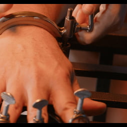 Vanessa Vega に 'Kink' 誘拐と尋問2 (サムネイル 14)