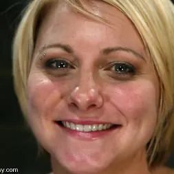 Vendetta in 'Kink' Princess Donna Dolore and Vendetta (Thumbnail 15)