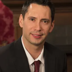 Veronica Avluv に 'Kink' 檻の中の子猫：Veronica Avluvファックオープン！ (サムネイル 20)