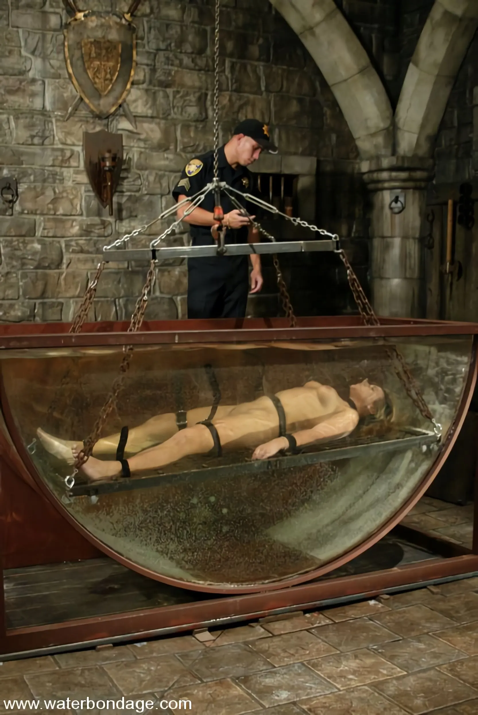 Veronika en 'Justin y Veronika' from 'Kink' (foto 14) Kink 'Justin y Veronika' protagonizando Veronika (foto 14)