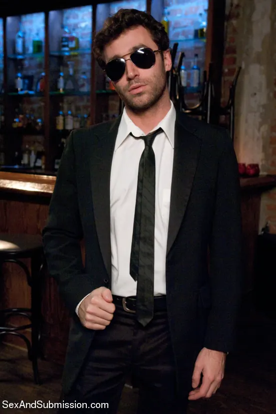 Kink '違法移民ガール' 主演 Vicki Chase (写真 11)