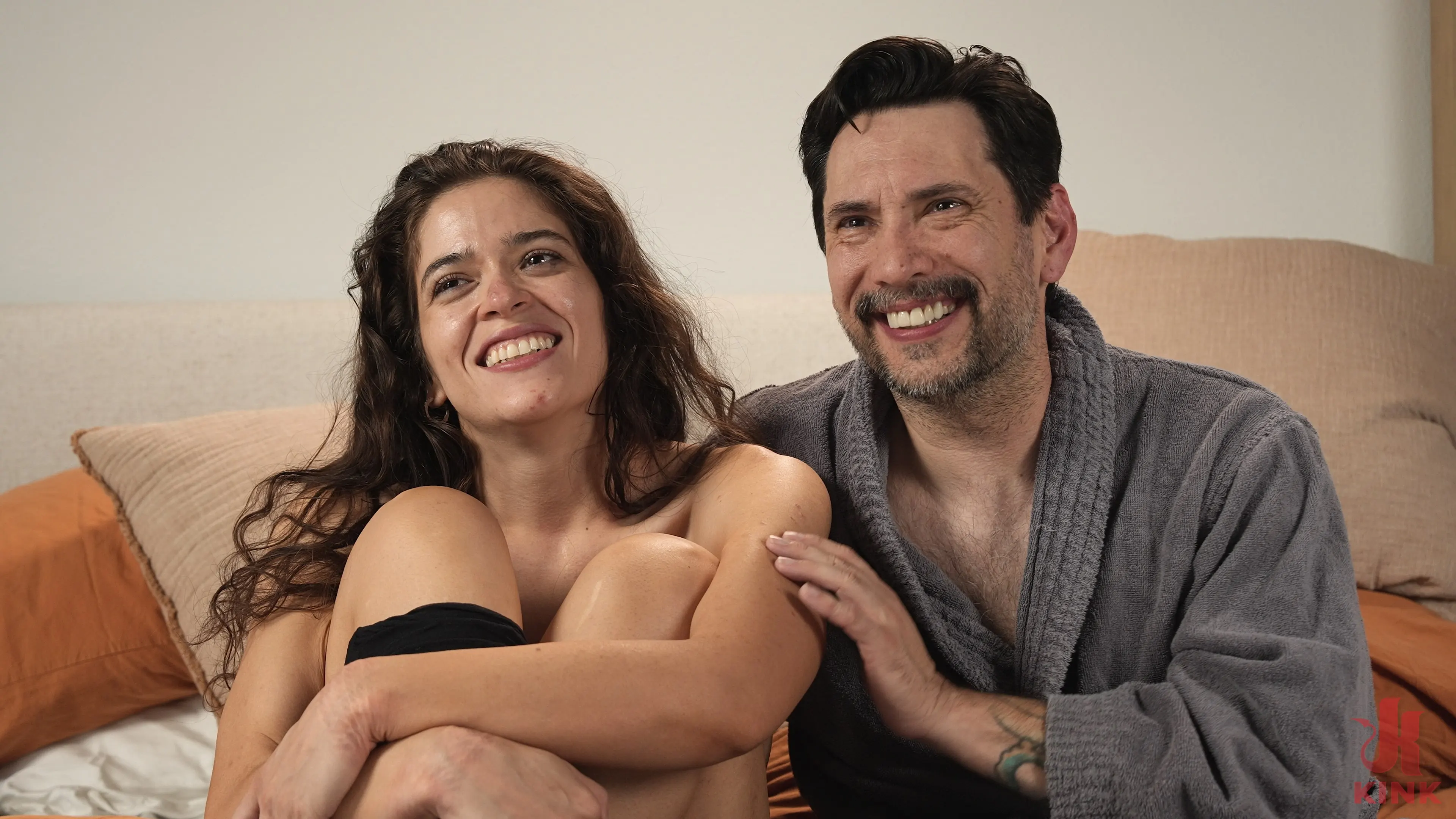 Kink 'Caught Red Handed' starring Victoria Voxxx (Photo 16)