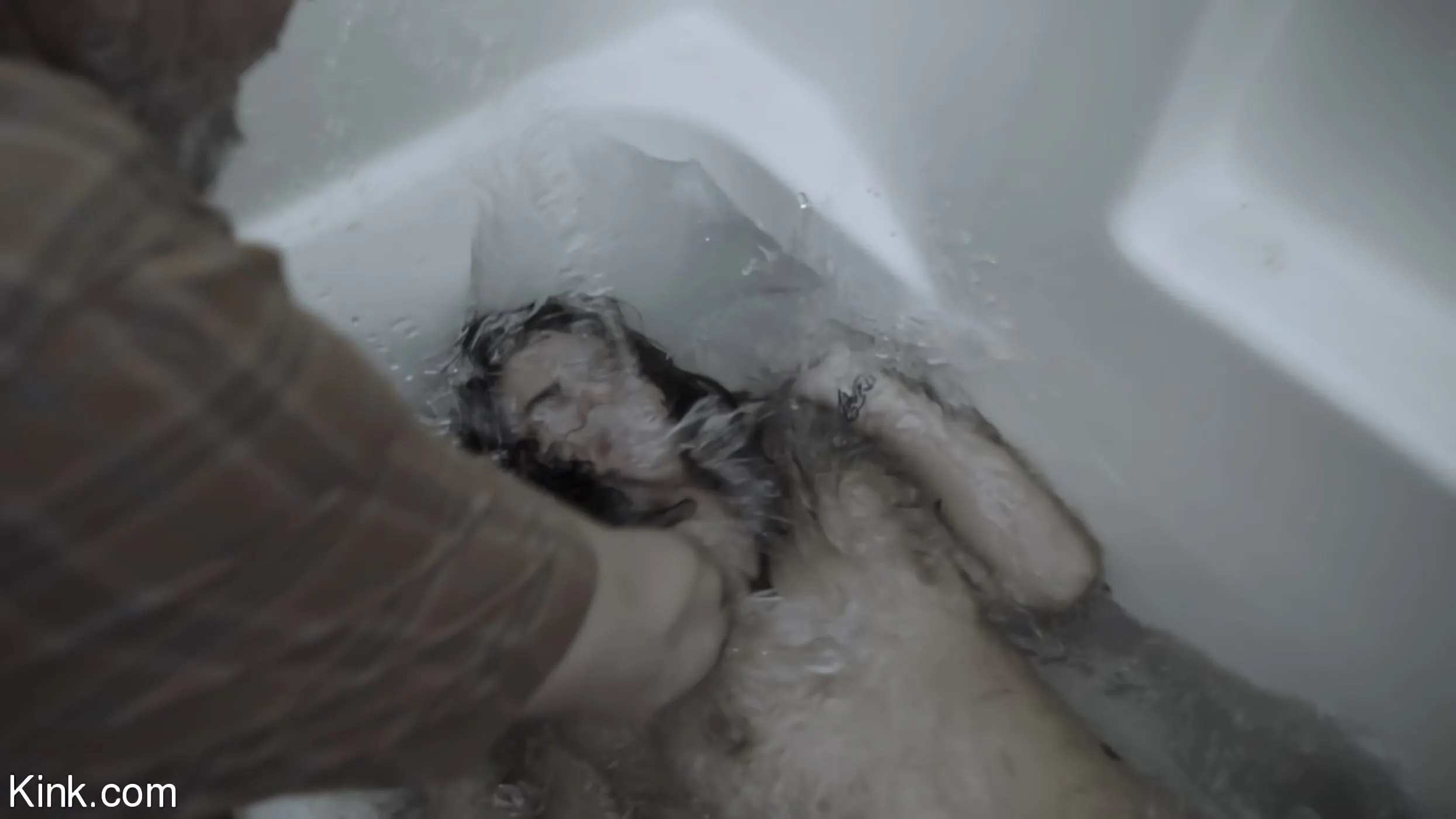 Victoria Voxxx に '狂人の日記、エピソード4:「問題は解決」' from 'Kink' (写真 17) Kink '狂人の日記、エピソード4:「問題は解決」' 主演 Victoria Voxxx (写真 17)