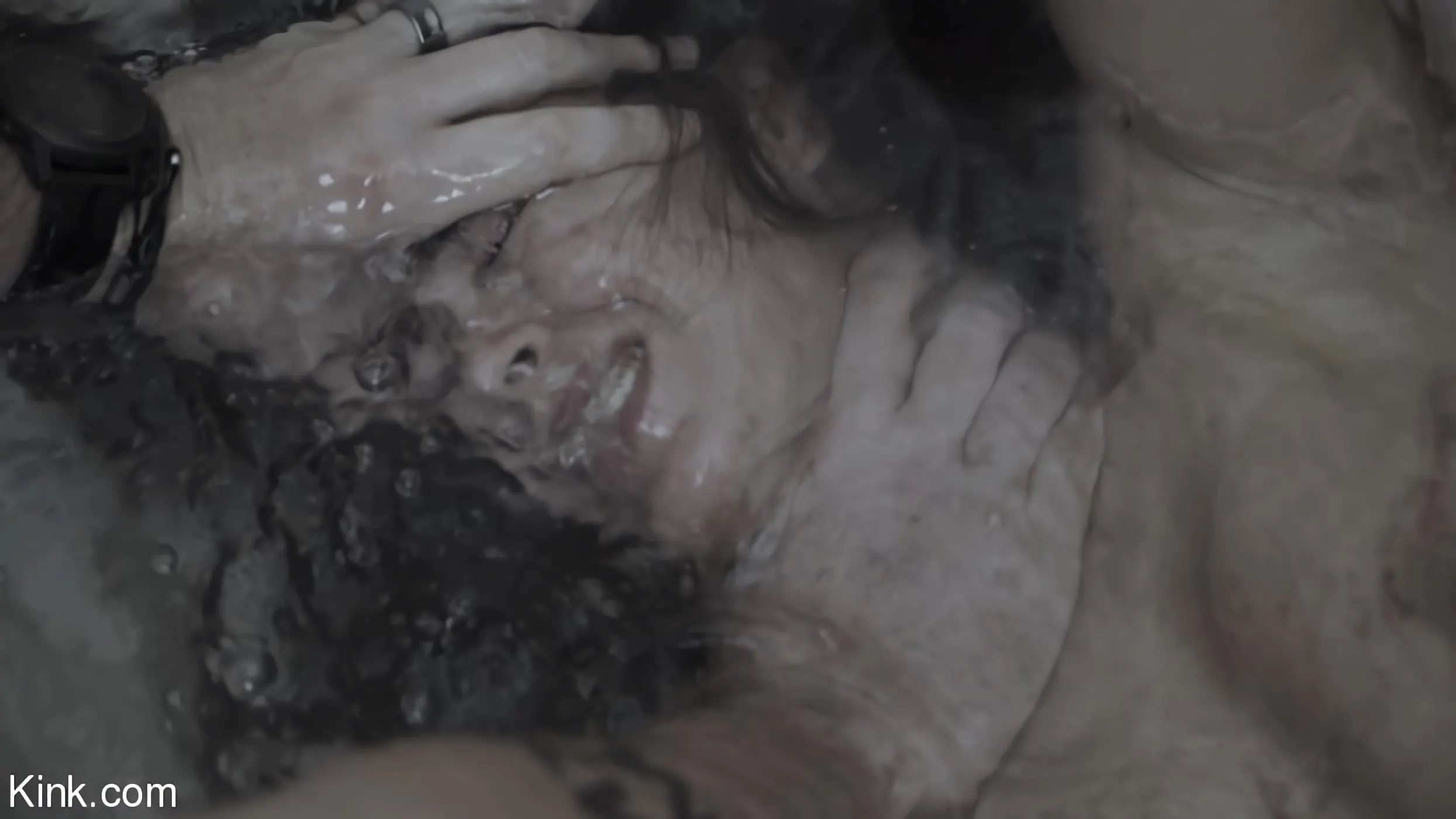 Victoria Voxxx に '狂人の日記、エピソード4:「問題は解決」' from 'Kink' (写真 23) Kink '狂人の日記、エピソード4:「問題は解決」' 主演 Victoria Voxxx (写真 23)