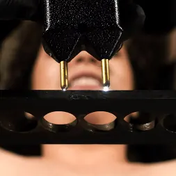 Victoria Voxxx に 'Kink' ねじれ、曲がり、苦しんでいる (サムネイル 24)