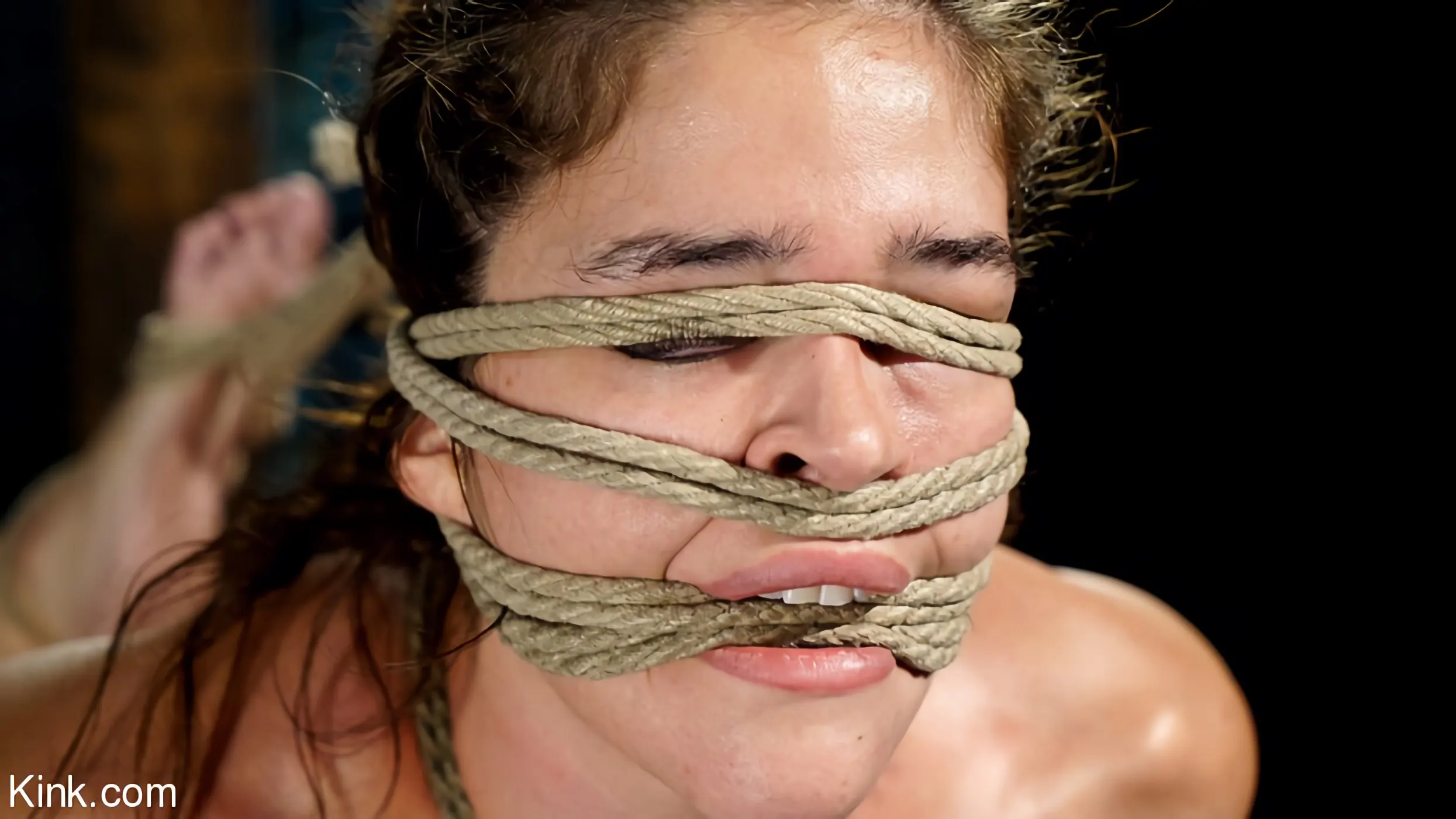 Kink 'ビクトリアvoxxx:極端な束縛' 主演 Victoria Voxxx (写真 12)