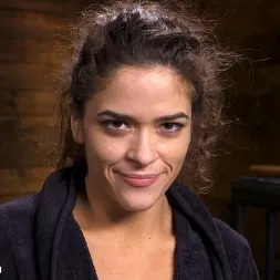 Victoria Voxxx に 'Kink' Endures Extreme Torment in Grueling Steel Bondage (サムネイル 16)