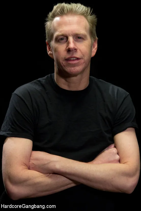 Kink '恥ずかしがり屋のかわい子は、絶望的にアグロ - フック！' 主演 Violet Monroe (写真 6)