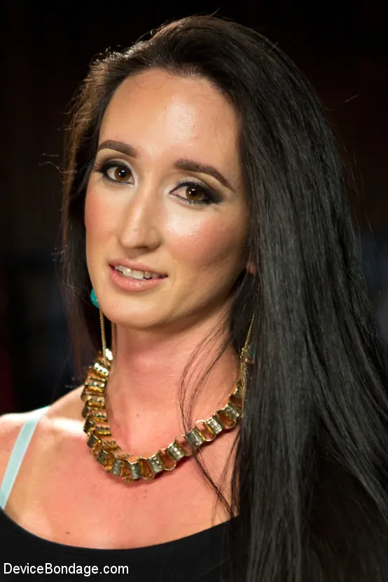 Kink 'Carne fresca - Túneles de Virginia - Límites de prueba' protagonizando Virginia Tunnels (foto 2)