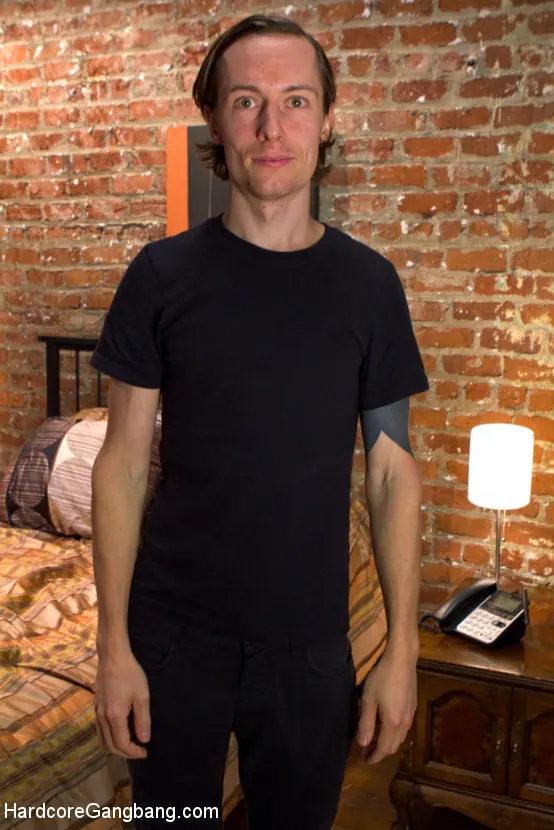 Vyxen Steel に 'ホラー娼婦の暴力の夢が実現!' from 'Kink' (写真 13) Kink 'ホラー娼婦の暴力の夢が実現!' 主演 Vyxen Steel (写真 13)